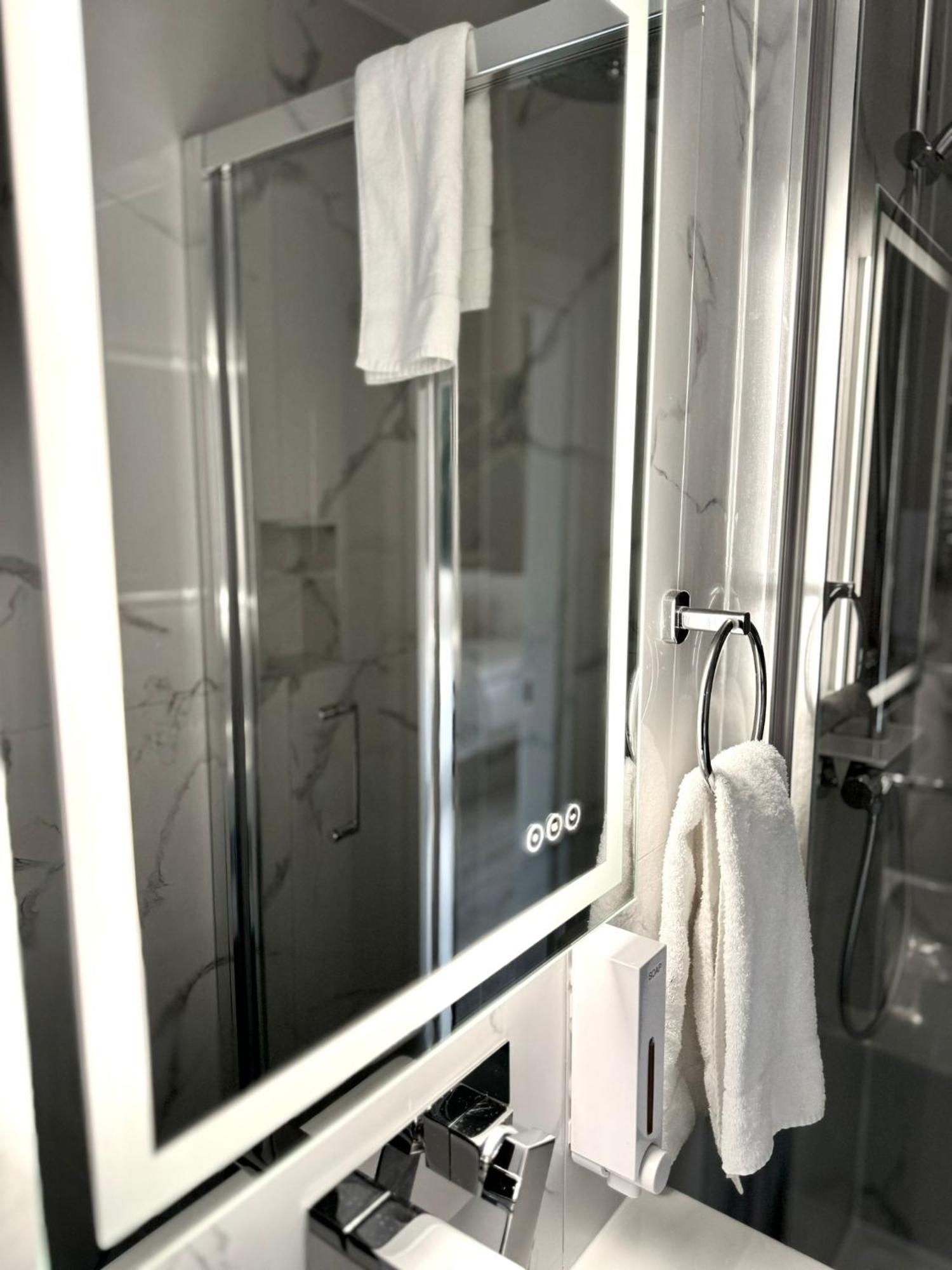 Nox Richmond Aparthotel Richmond  Kültér fotó
