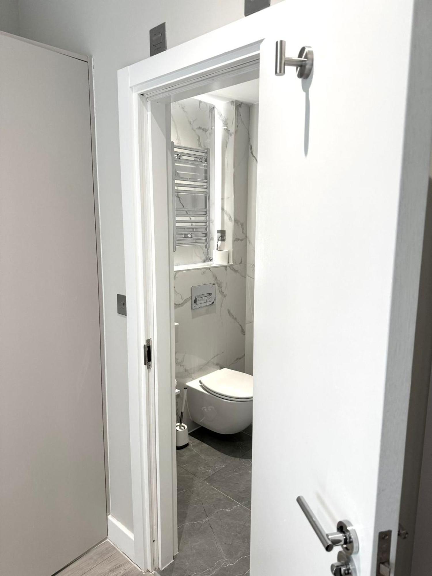 Nox Richmond Aparthotel Richmond  Kültér fotó